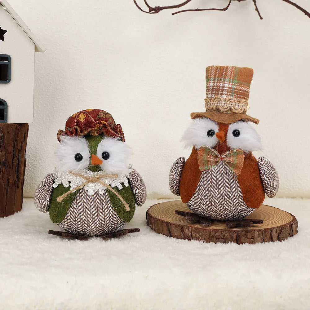 Creative owl harvest bird ornament in orange or green colour for Thanksgiving window or desktop decoration