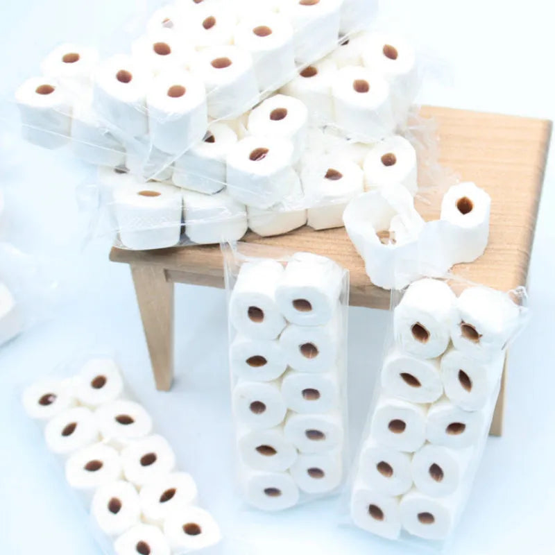 Miniature simulated tissue roll paper model measuring 30x15x80mm for children's educational play