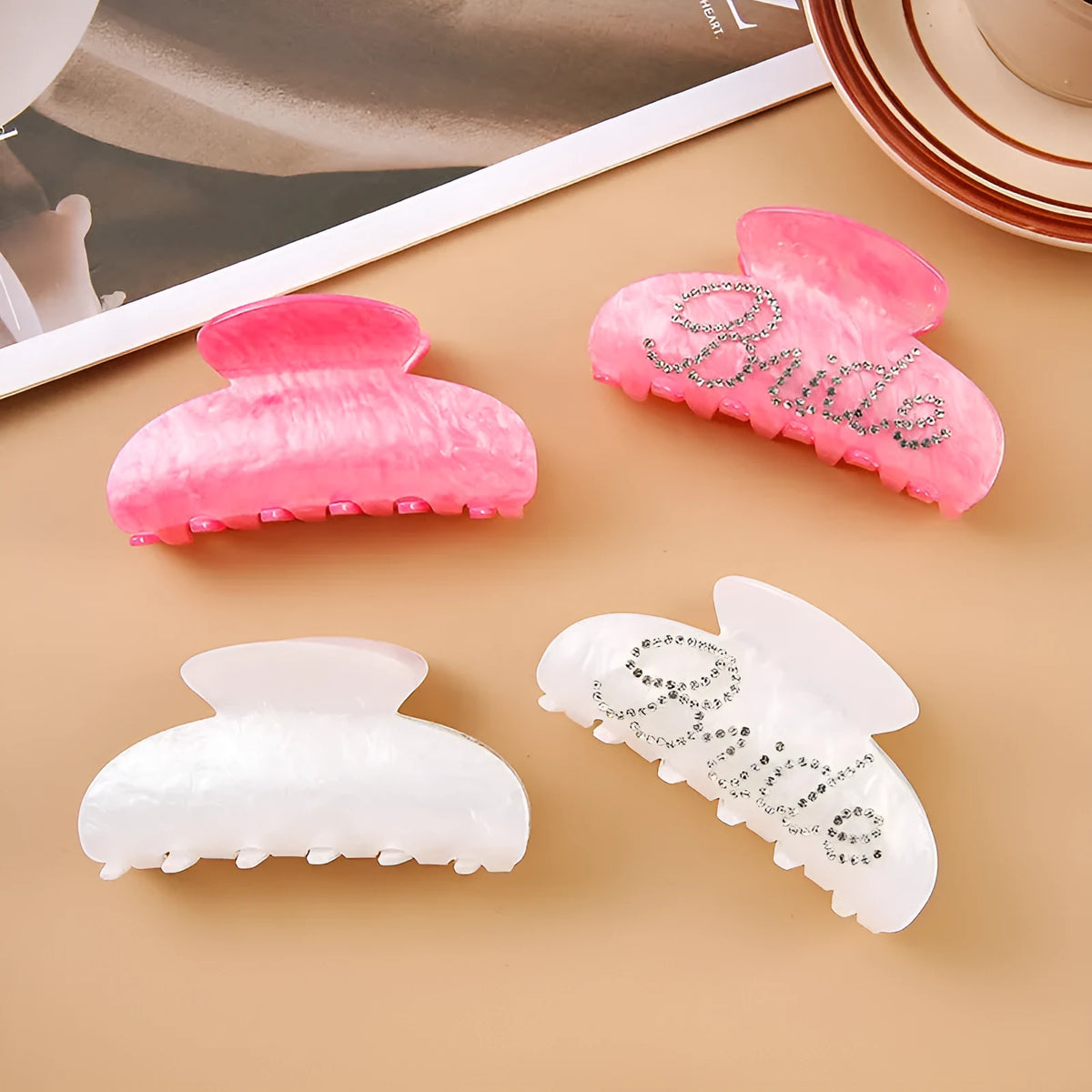 Pink and white 10cm acrylic hair clips with diamond drill decoration and English letters