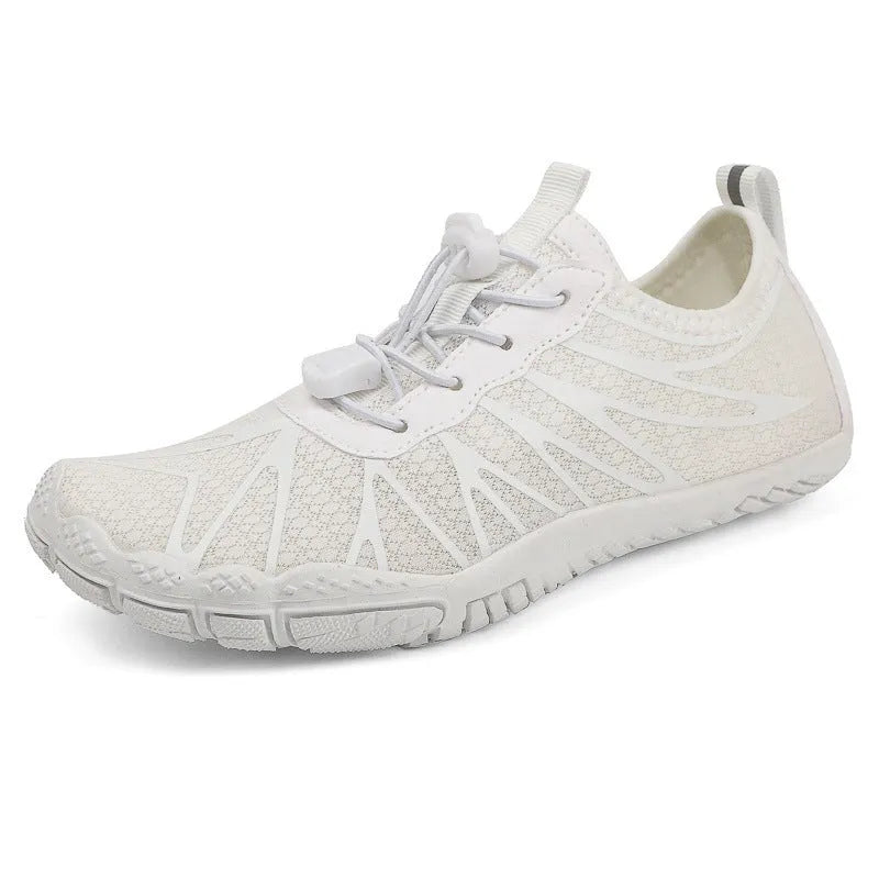 Low-top casual sports running shoes in black colour with a breathable upper and rubber sole.
