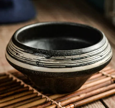 Ceramic Japanese soup bowl with stone conch bowl pattern, porcelain construction, microwave safe
