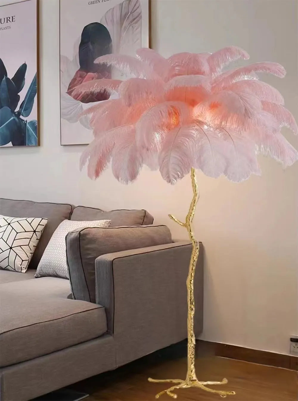Decorative resin feather floor lamp with 32 feathers standing 170cm tall