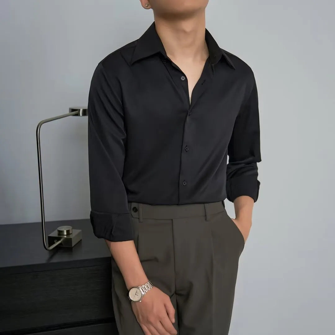 Men's Korean style long sleeve cardigan shirt in black with Japanese retro design elements