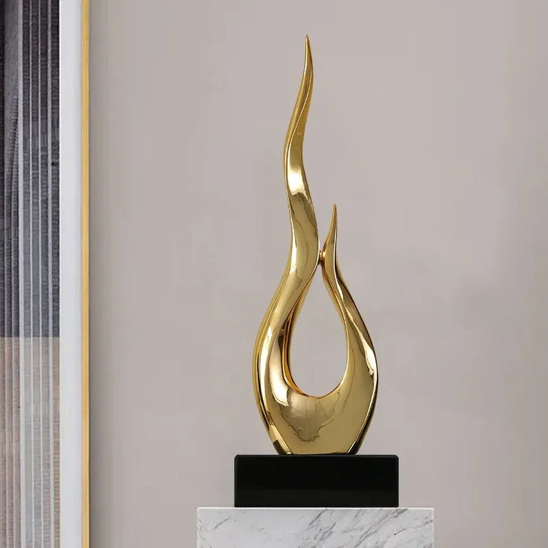 Modern festival high-rise decoration craft in bright gold and elegant silver resin for event centrepieces