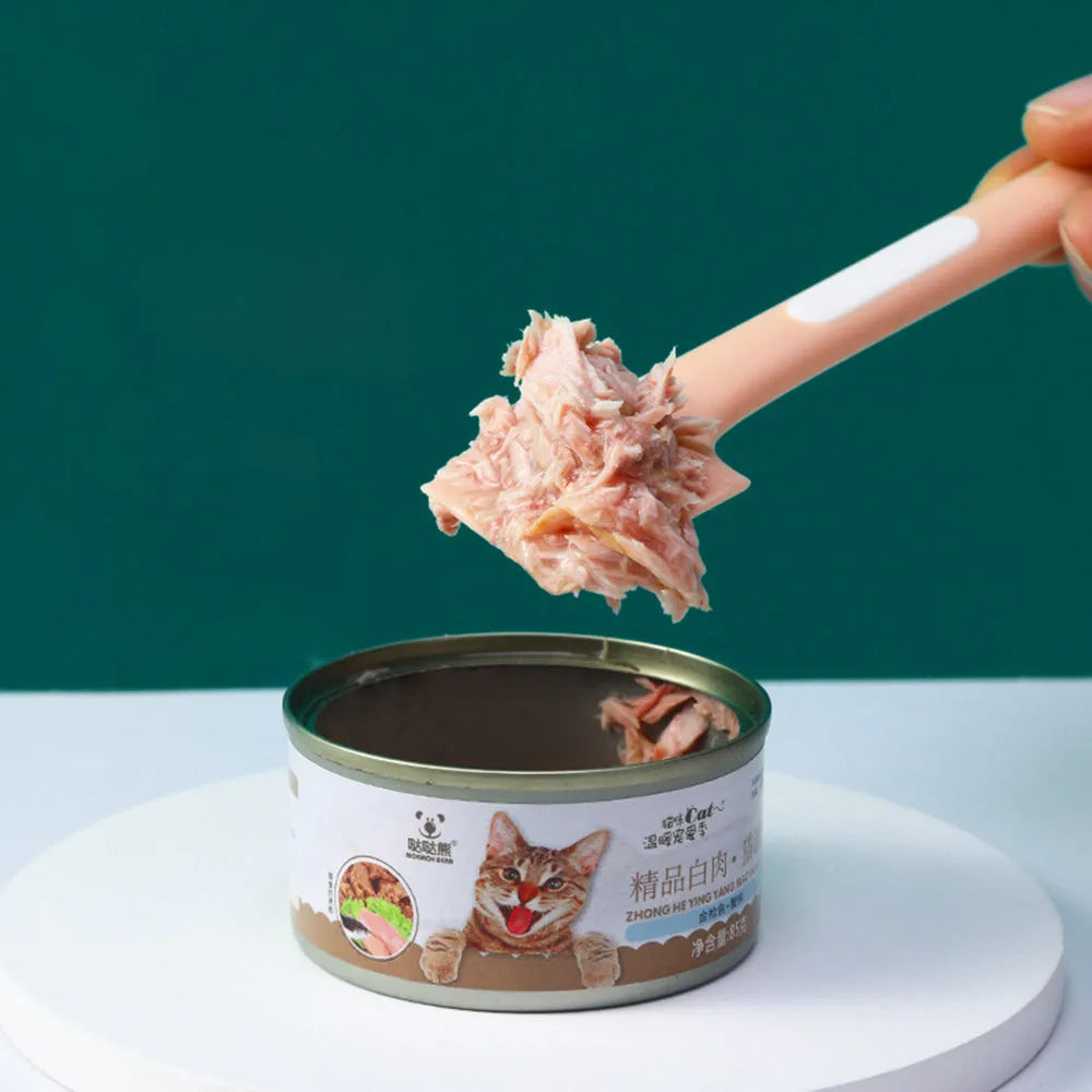 Green TPR pet feeding spoon with long handle for canned cat and dog food