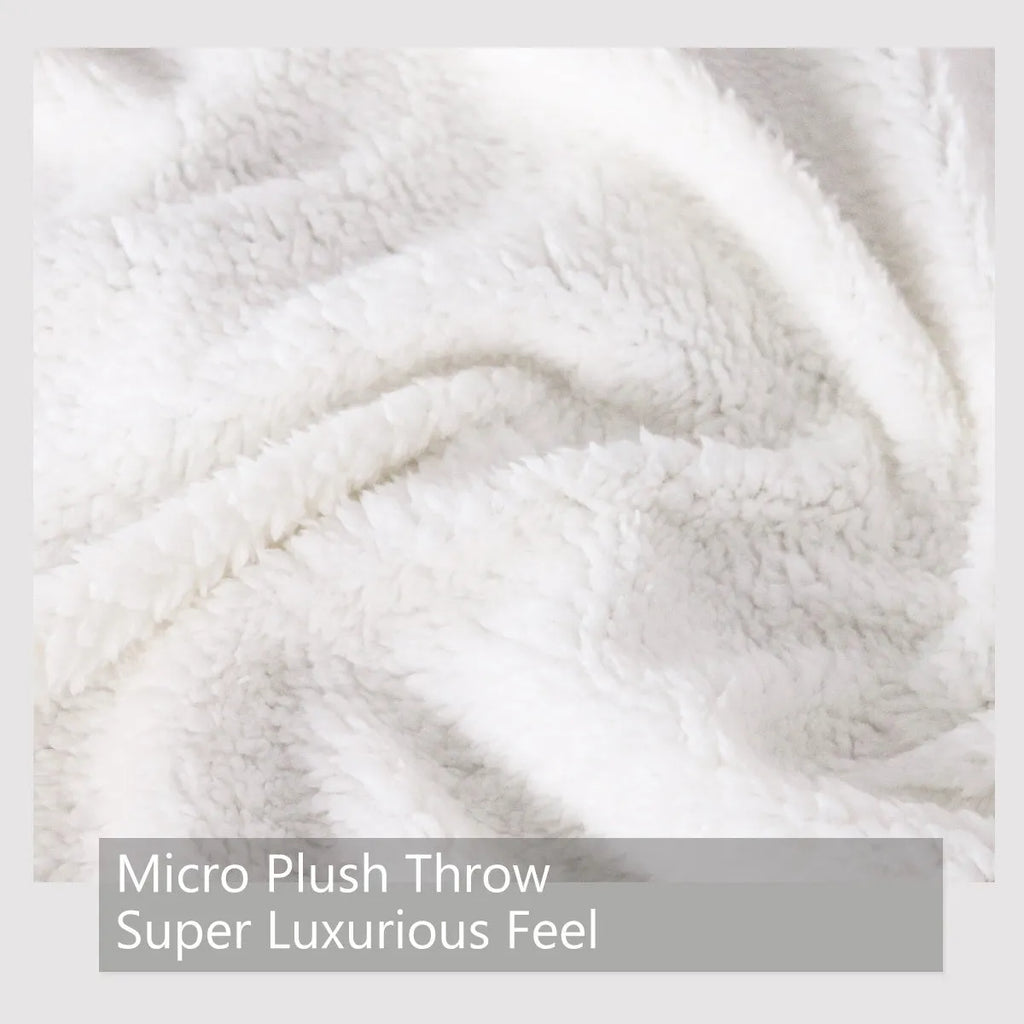 Purple unicorn Sherpa fleece blanket with hemmed edges, available in 130x150cm and 150x200cm