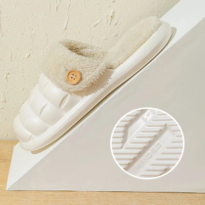 Plaid pattern detachable EVA slippers with non-slip soles and warm plush lining for indoor winter wear