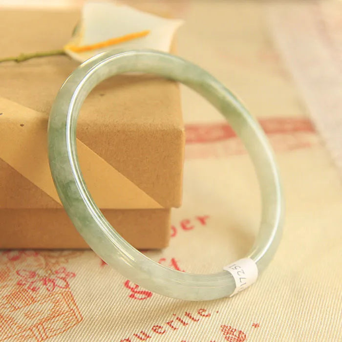 Green jade waxy geometric Chinese style bracelet with manual processing, 10mm width