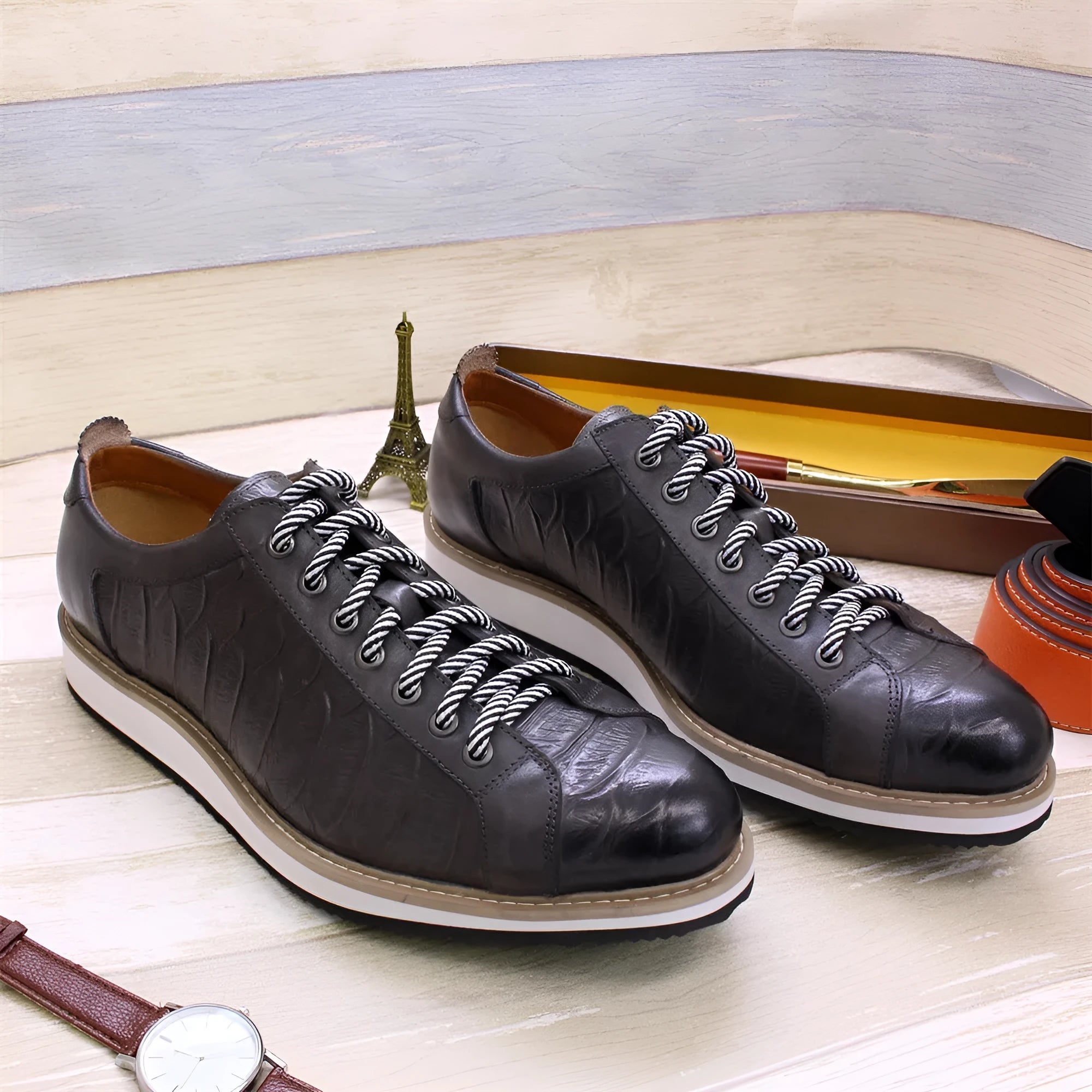 Men's pattern embossed handmade shoes in black with low tube design and front tie lacing