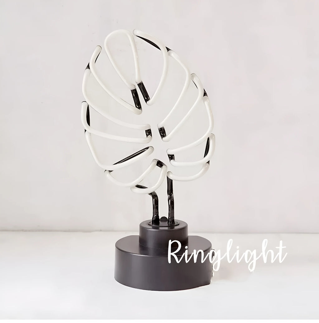 Minimalist bamboo shape desktop lamp with white tube and green light