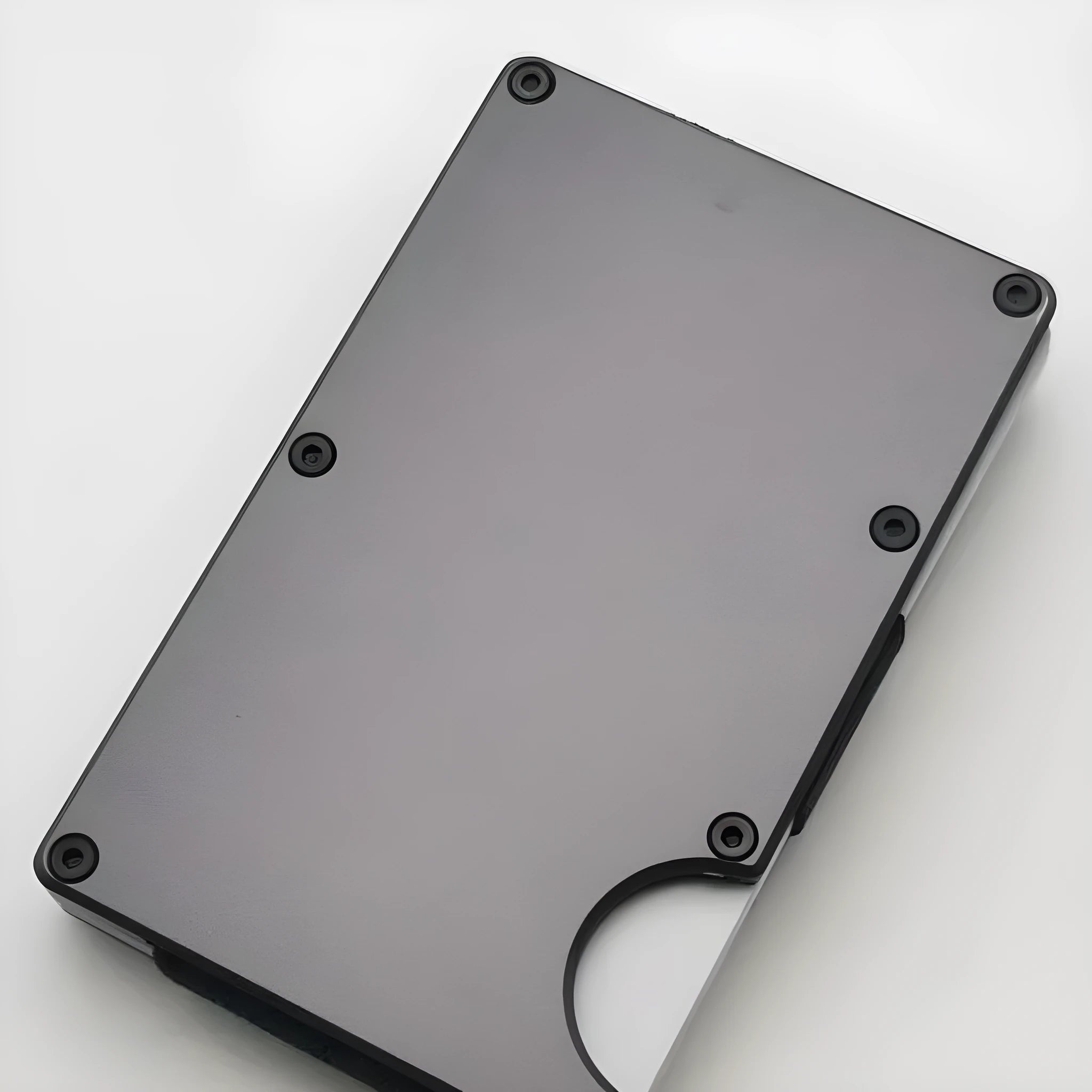 Aluminium grey carbon fibre credit card wallet with RFID blocking technology