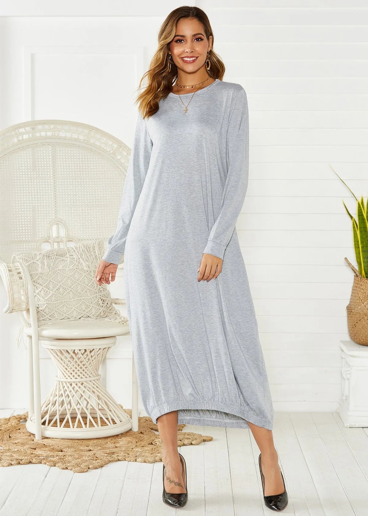 Black and grey lace-up crew neck loose long lantern dress made of knitted polyester in Japanese casual style