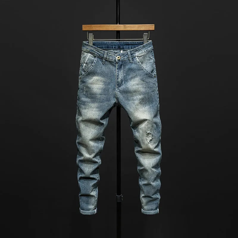 Men's slim fit skinny jeans in dark blue and light blue with micro elasticity fabric