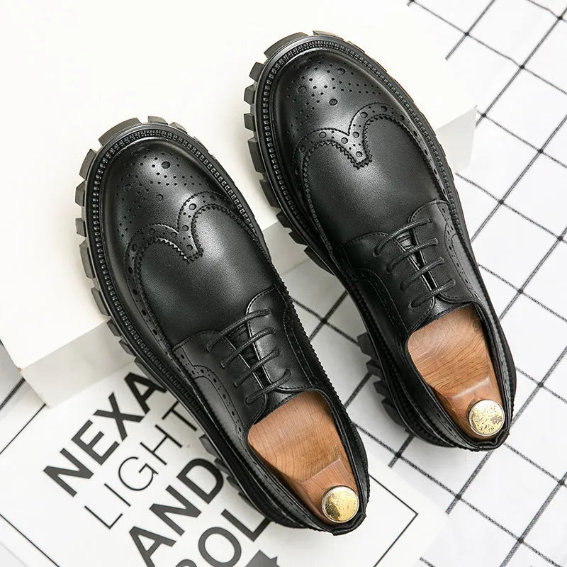 Men's black and brown brogue leather shoes with round toe and artificial PU construction