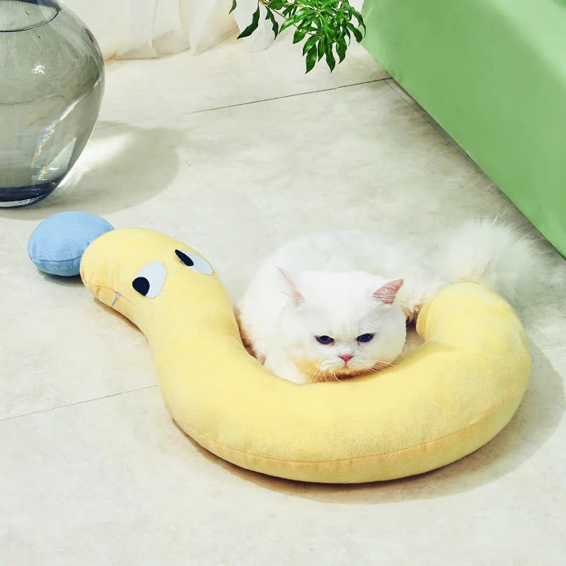 Blue and yellow pet pillow measuring 62x39 cm for cat and dog sleeping