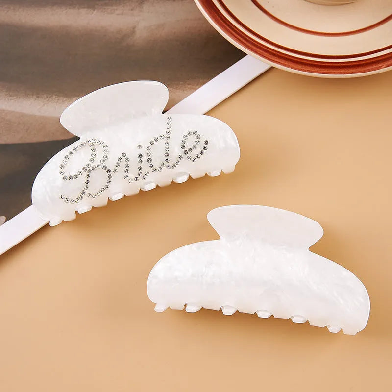 Pink and white 10cm acrylic hair clips with diamond drill decoration and English letters