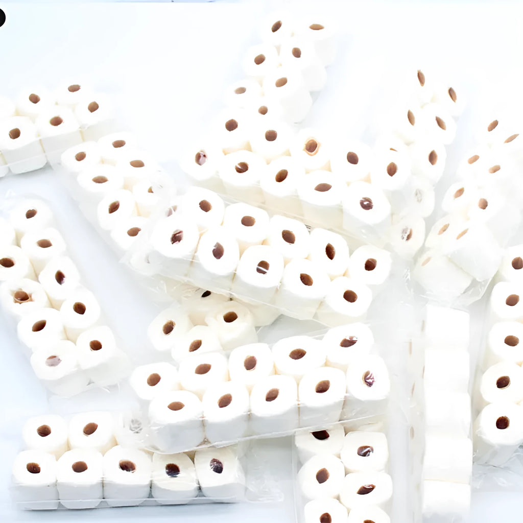 Miniature simulated tissue roll paper model measuring 30x15x80mm for children's educational play