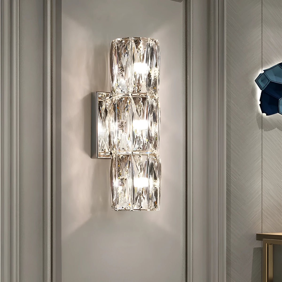 Modern crystal wall lamp with stainless steel body in chrome finish, 400mm length