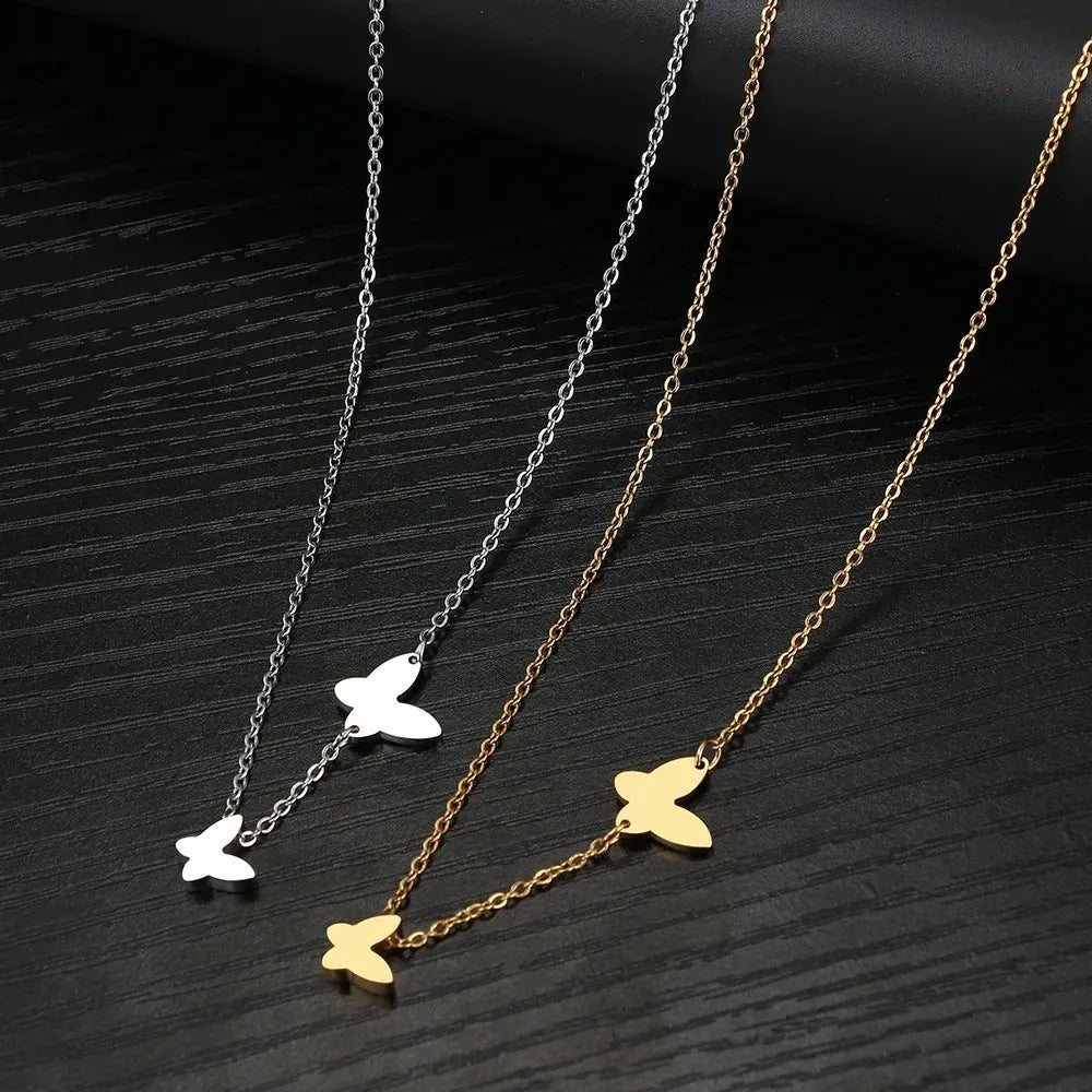 Stainless steel butterfly pendant necklace with titanium steel bow insect pendant, O-shaped chain, gold or steel colour, 18K electroplated finish.