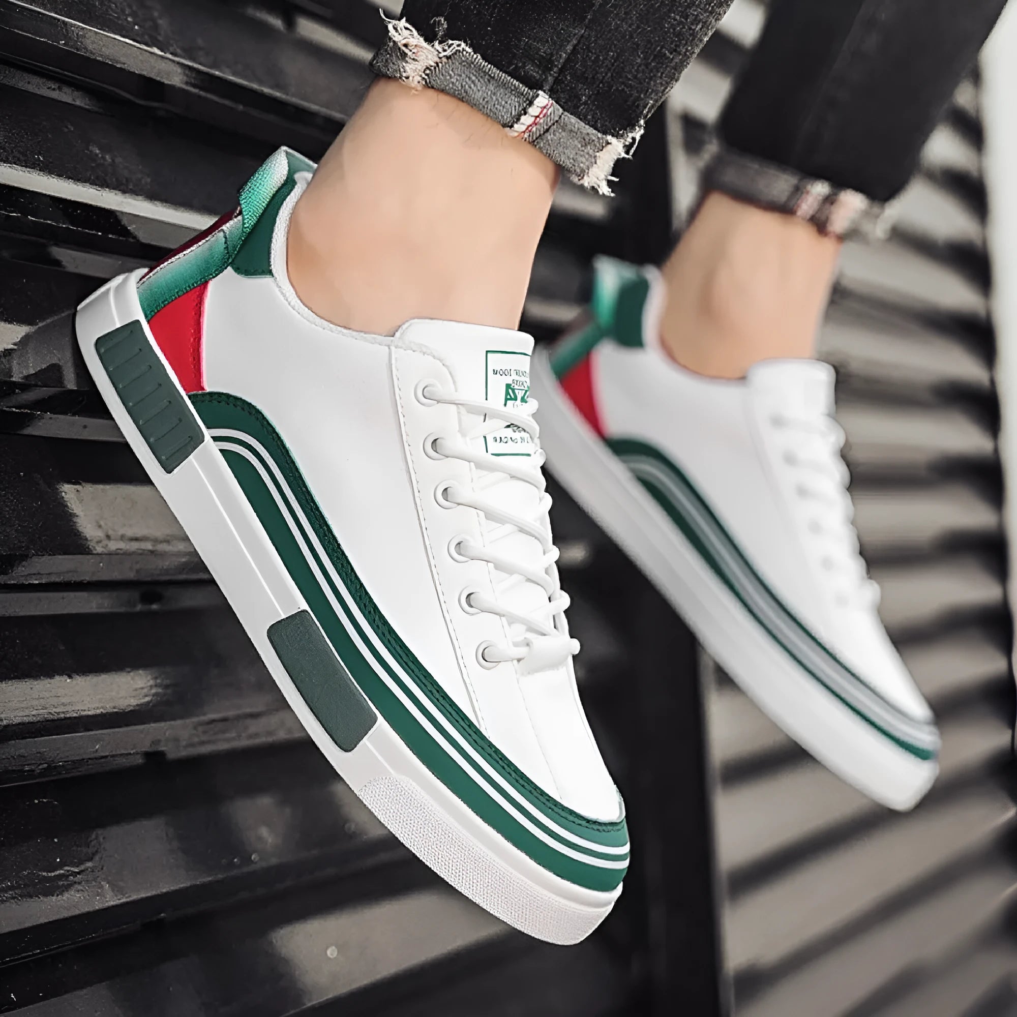 Men's breathable canvas mesh shoes in Milan white and green with flat heel and round toe design