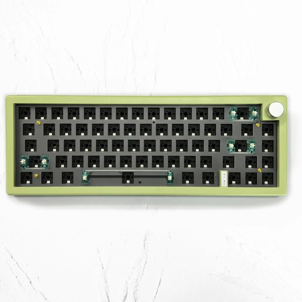 DIY hot-swappable RGB mechanical keyboard kit with control knob in seven colour options