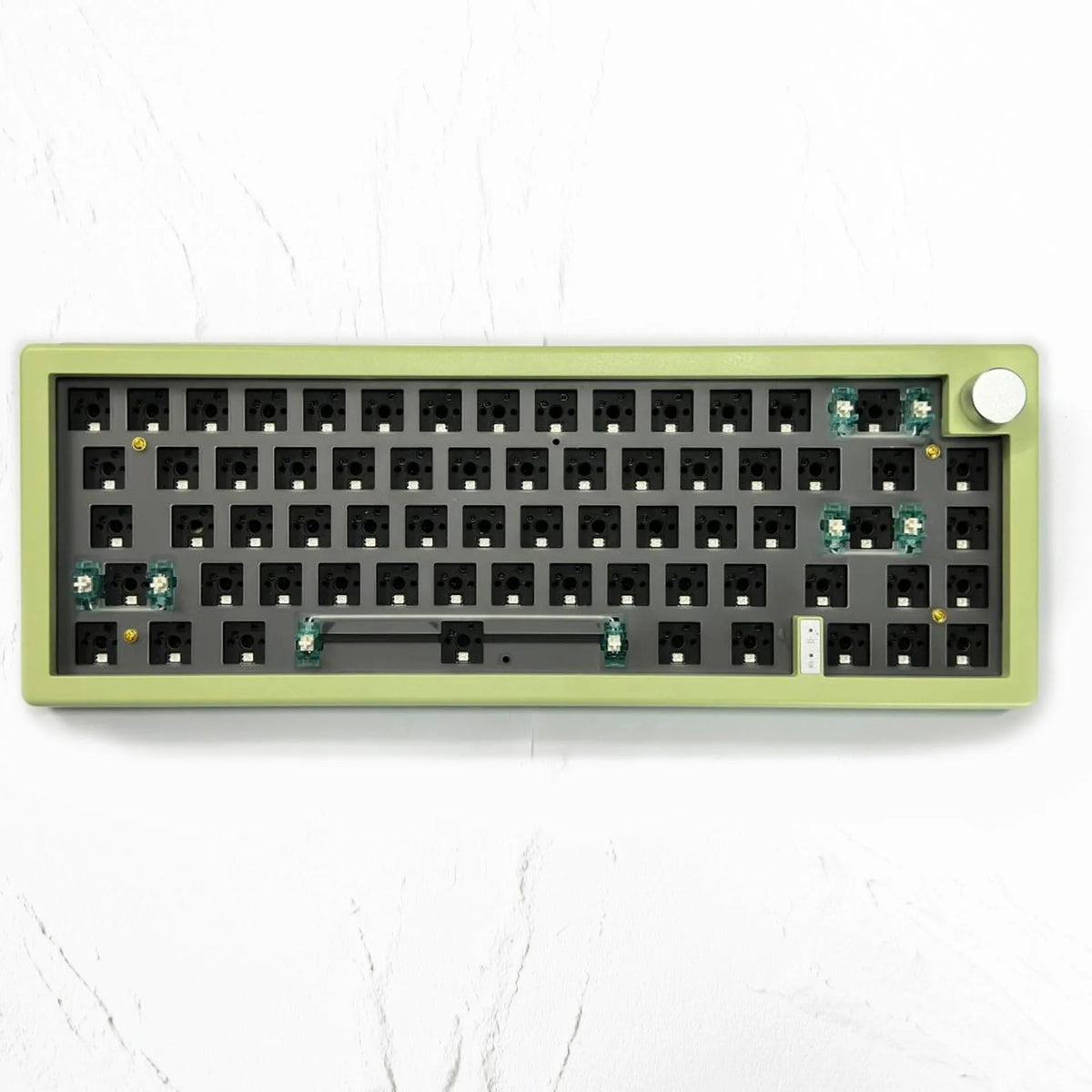 DIY hot-swappable RGB mechanical keyboard kit with control knob in seven colour options