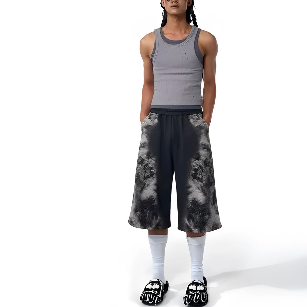 Street trendy loose trousers set with hoodie and seven-inch pants in polyester fabric