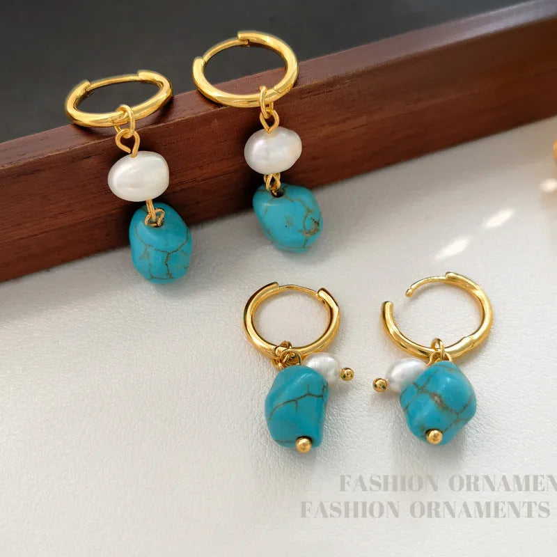 Geometric copper earrings with cultured pearls and irregular turquoise accents in European and American style