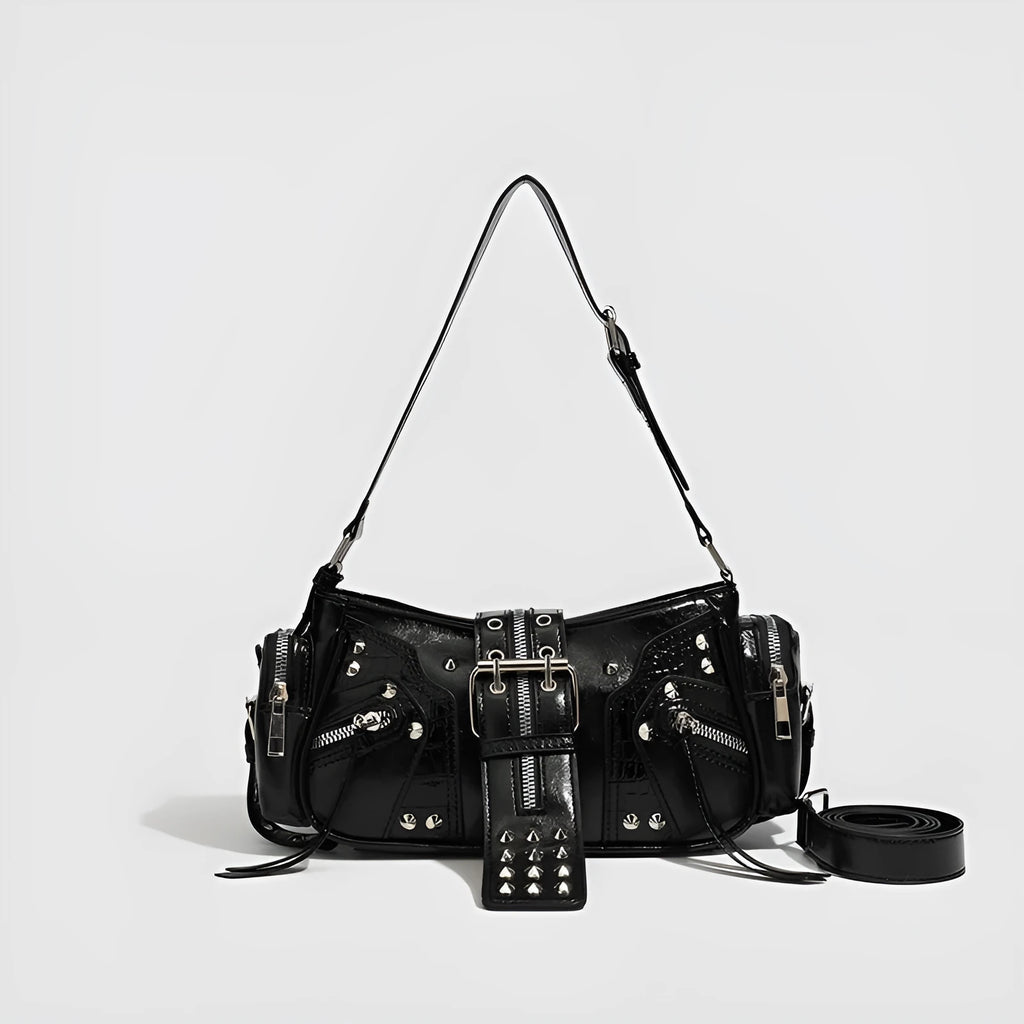 Black retro dumpling-shaped shoulder bag with three-dimensional pockets and oil wax leather finish