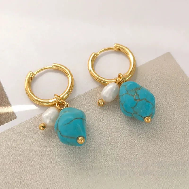 Geometric copper earrings with cultured pearls and irregular turquoise accents in European and American style
