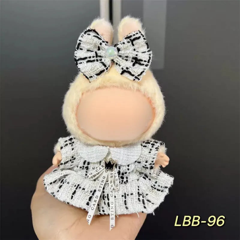 Plastic costume for 17cm vinyl figurine doll clothing display accessory