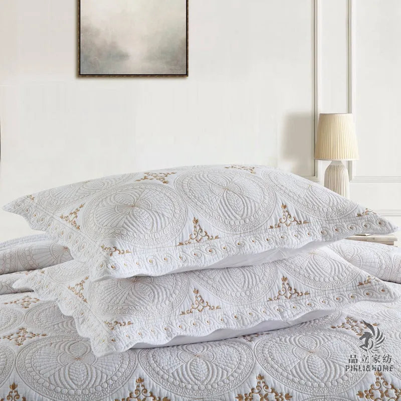 Double-thick pure cotton bed cover set with European-style embroidery for 1.8 metre beds