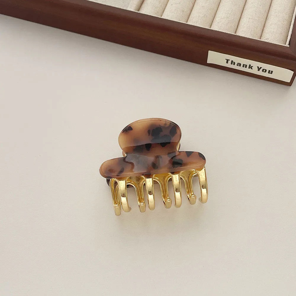 Women's retro acetate hair barrettes with metal grip in R08 colour variations