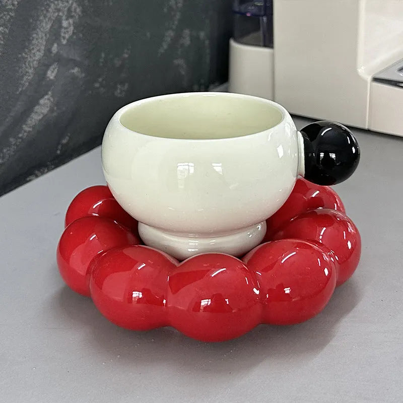 Ceramic coffee set with cup and dish in Nordic simple style design