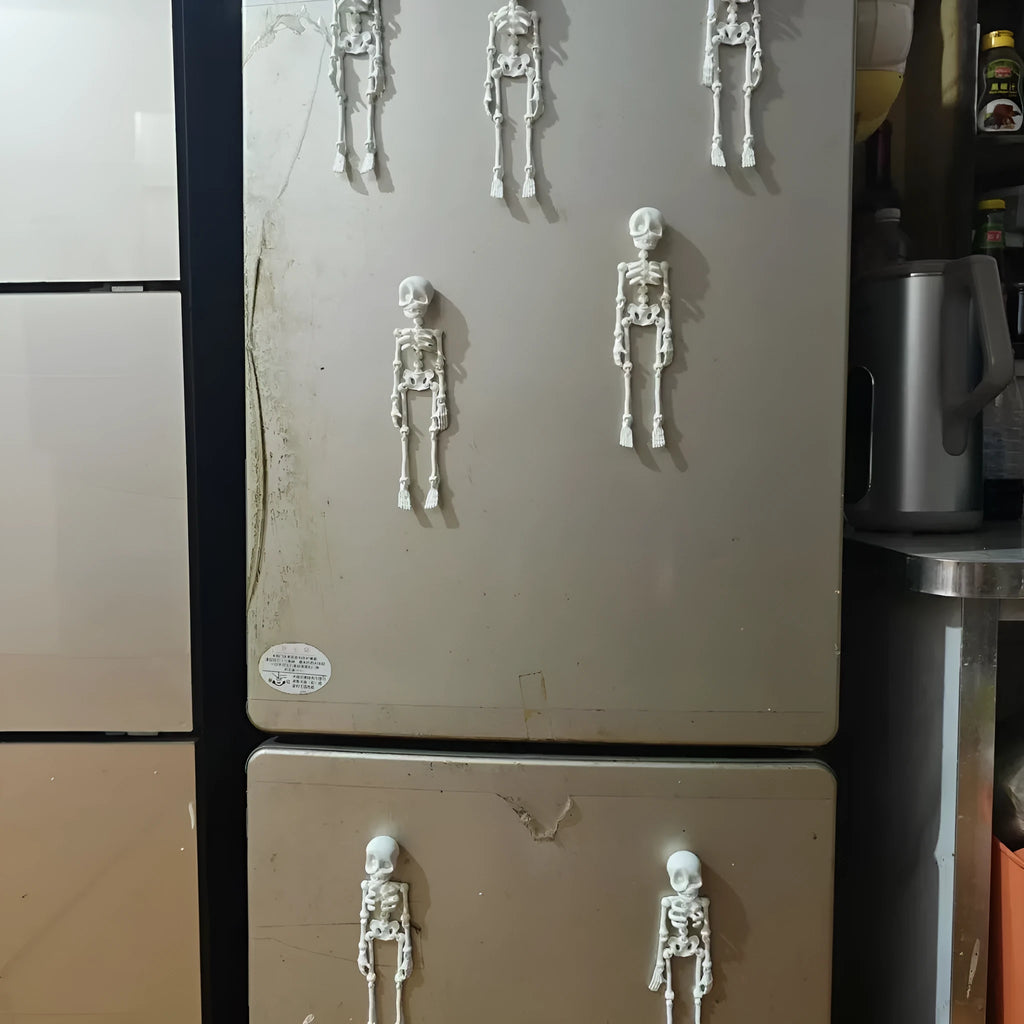 3D printed white skull refrigerator magnet showing detailed modelling at 18cm height