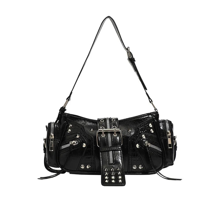 Black retro dumpling-shaped shoulder bag with three-dimensional pockets and oil wax leather finish