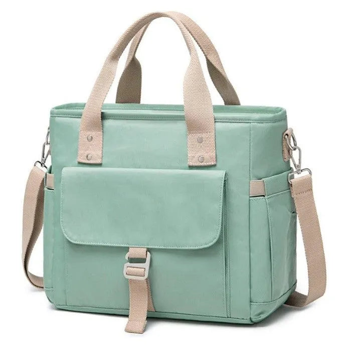 Cube-style hiking picnic bag with removable shoulder strap and side pocket in Oxford cloth