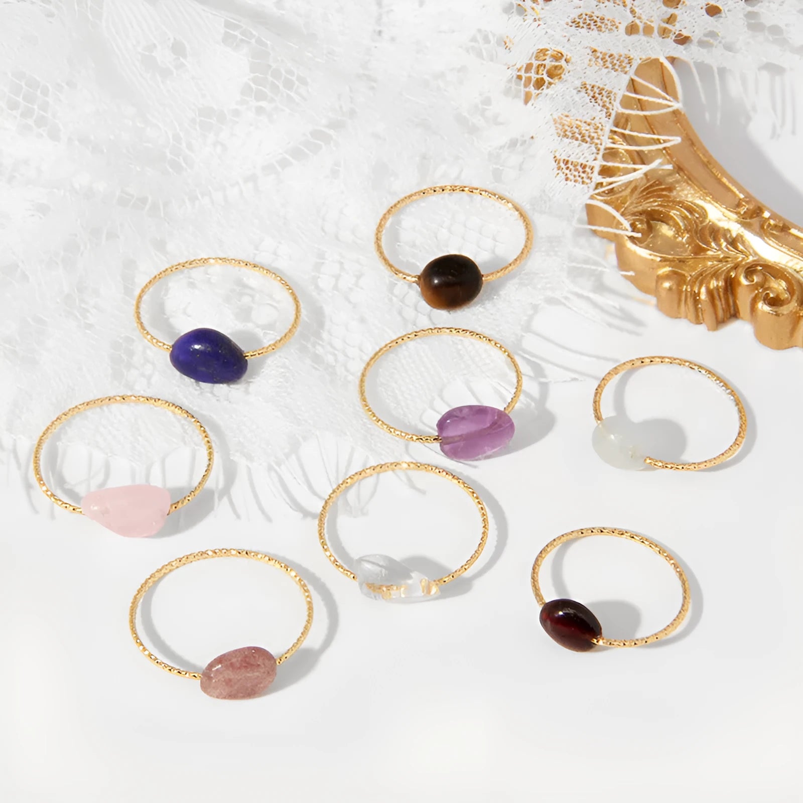 Women's coloured agate ring with geometric design showing natural stone variations