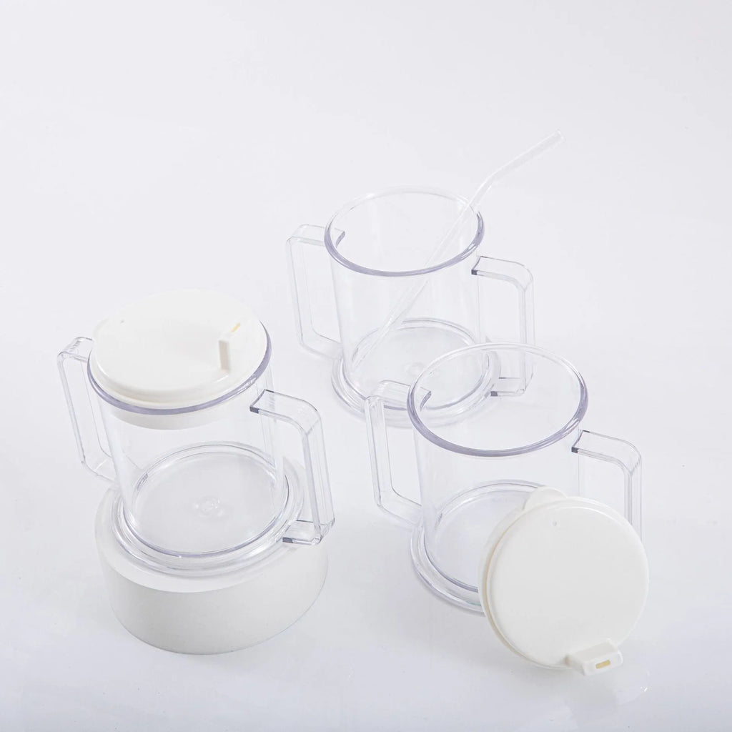 Transparent spill-proof drinking cup with PP plastic construction showing dimensions