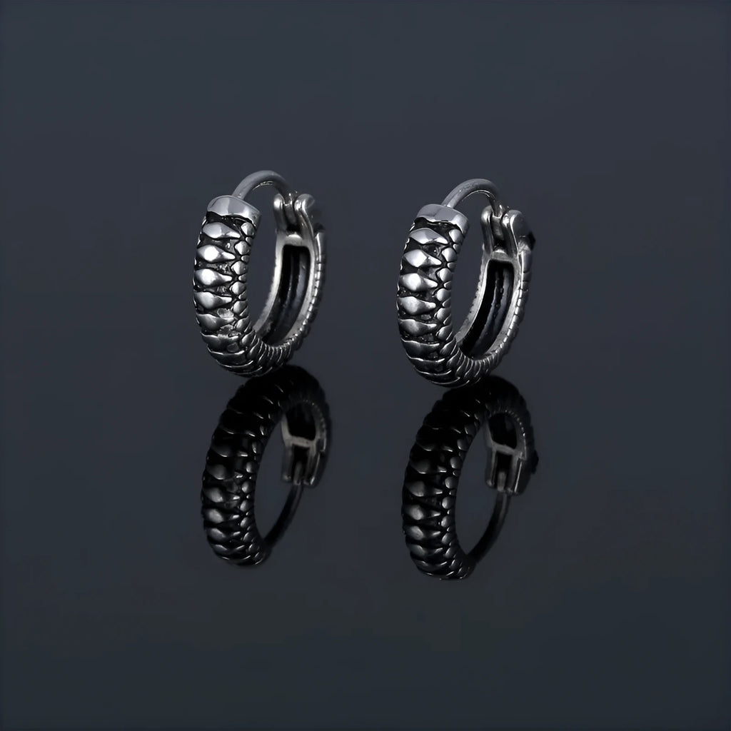 Silver geometric earrings with striped retro design made from stainless steel.