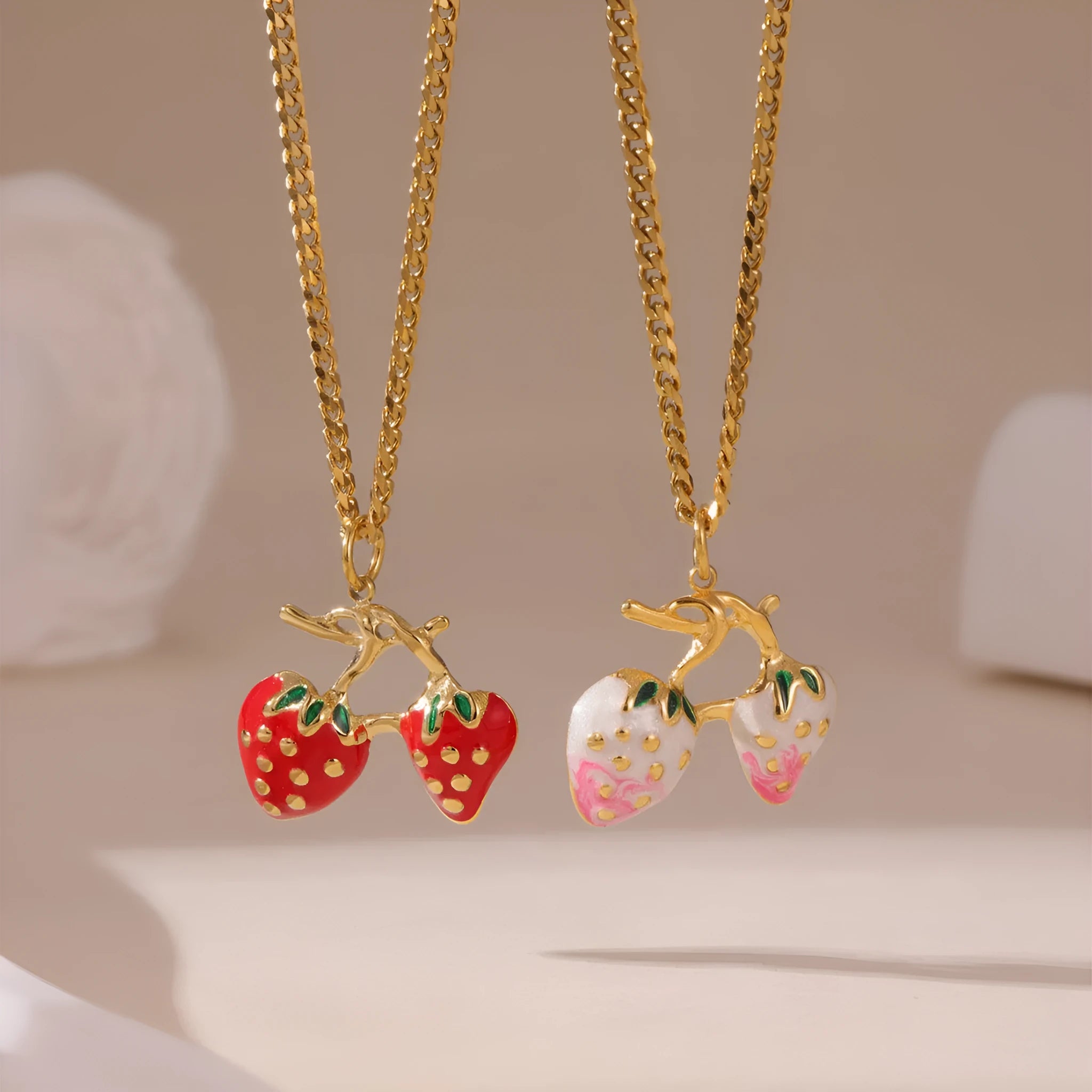 Strawberry fruit pendant necklace in stainless steel with red or white gradient finish