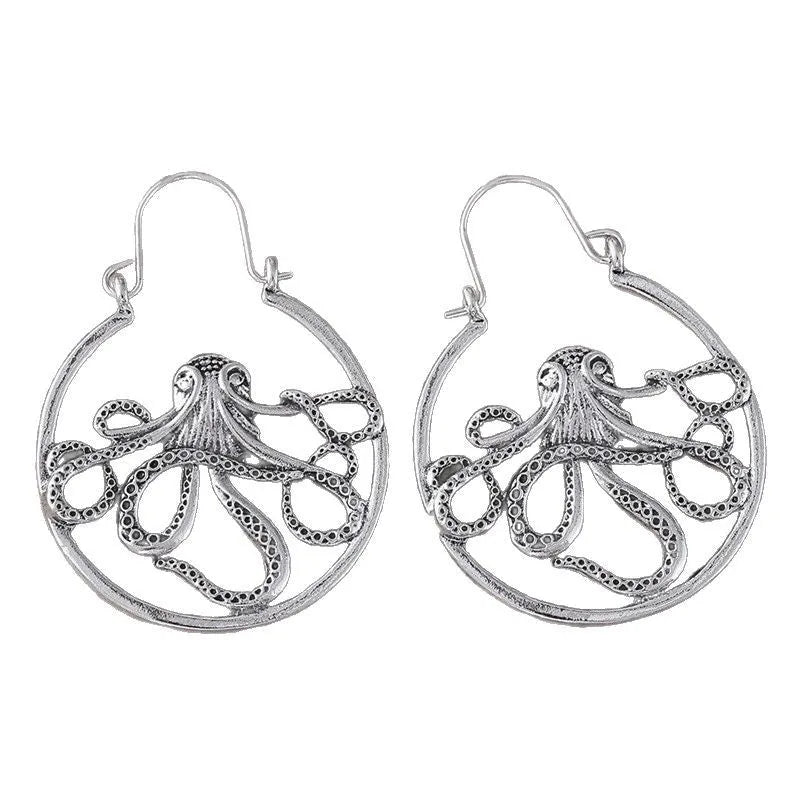 Vintage alloy octopus earrings in antique silver colour with detailed animal modelling