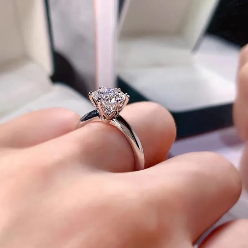White gold plated six-claw zircon ring geometric design unisex jewellery