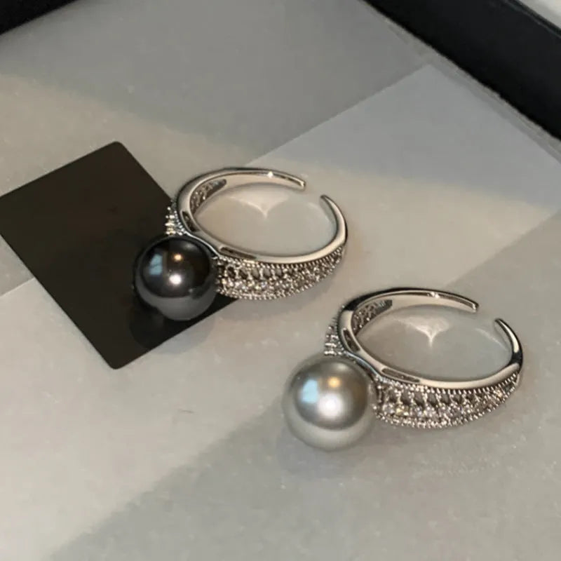 Adjustable open index finger ring with geometric design in matte black pearl finish