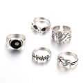 Black alloy poker ring with retro spade card design for women's fashion jewellery.