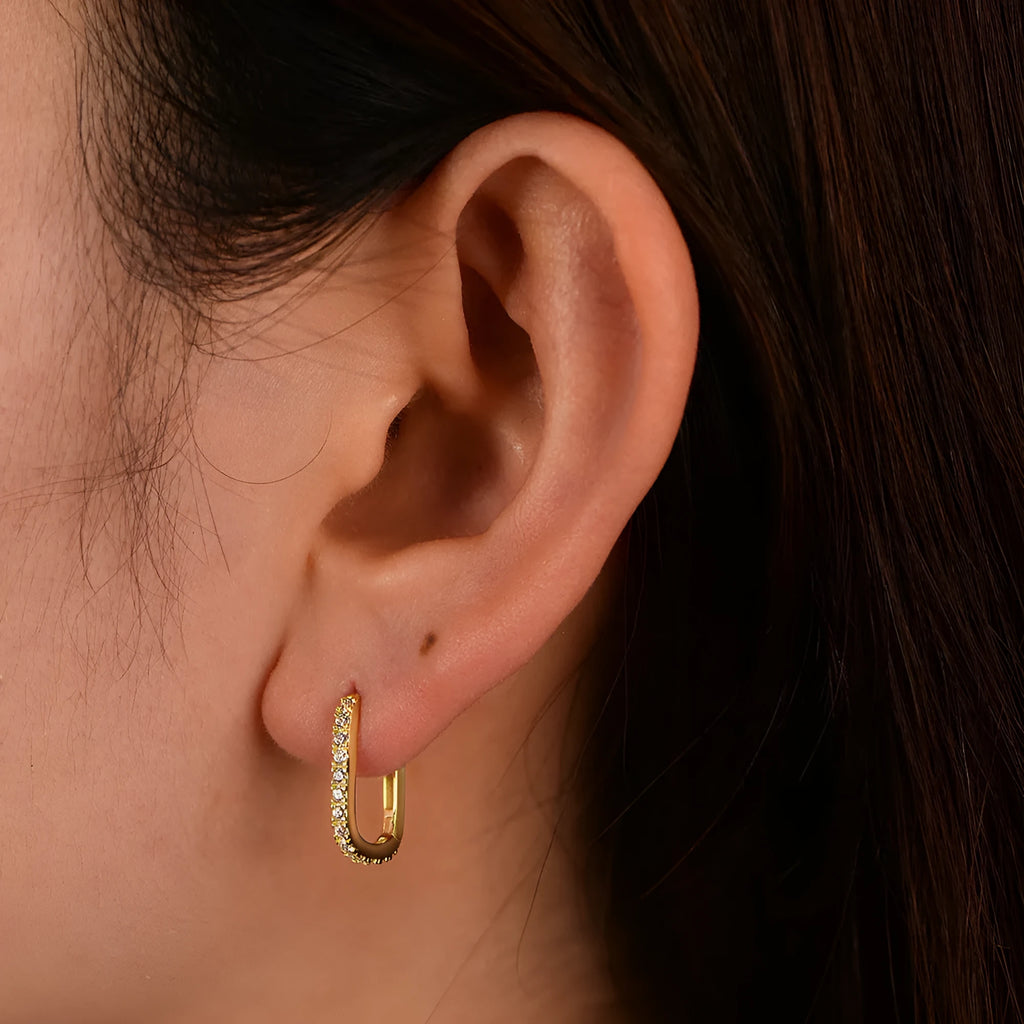 S925 sterling silver oval zircon ear clips with geometric design in yellow or white colour options