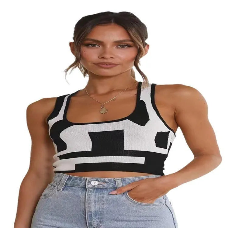 Women's U collar camisole body in street fashion slim fit style with exposed navel design, available in multiple colours