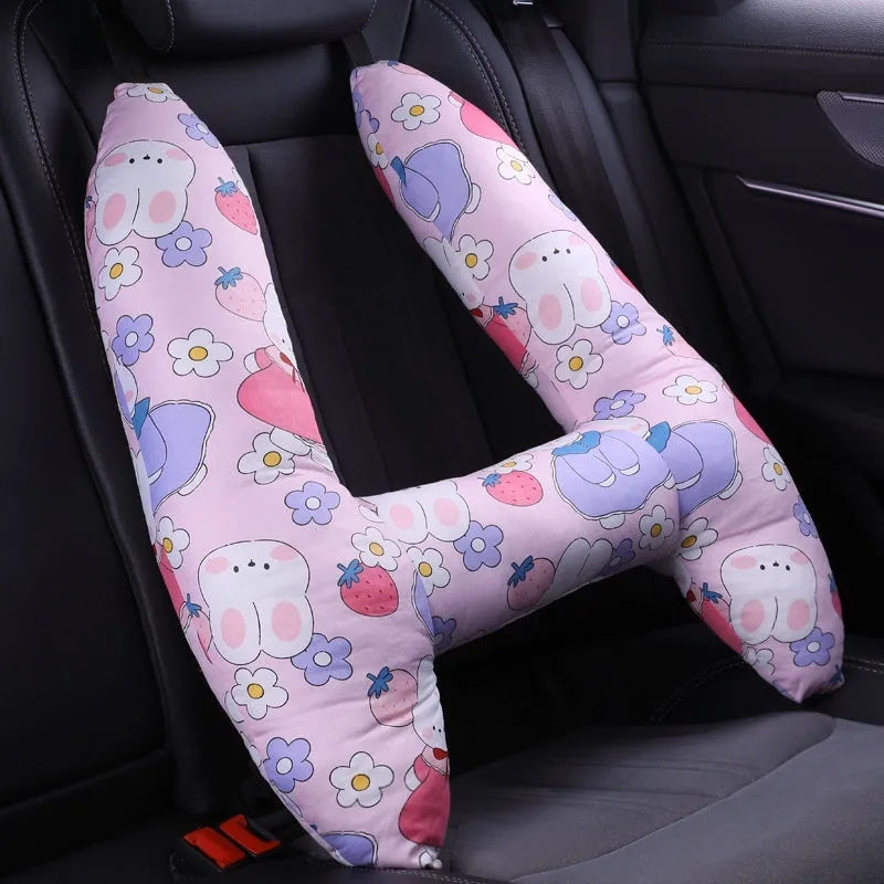 55x70cm car headrest pillow with cartoon pattern and pearl cotton filling