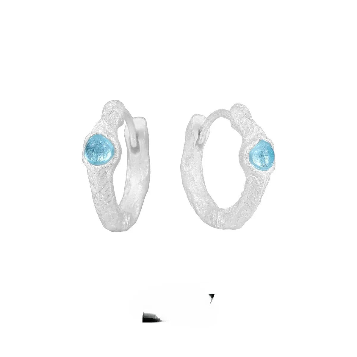 Burnt silver geometric ear clips for women with round elements and 925 silver material