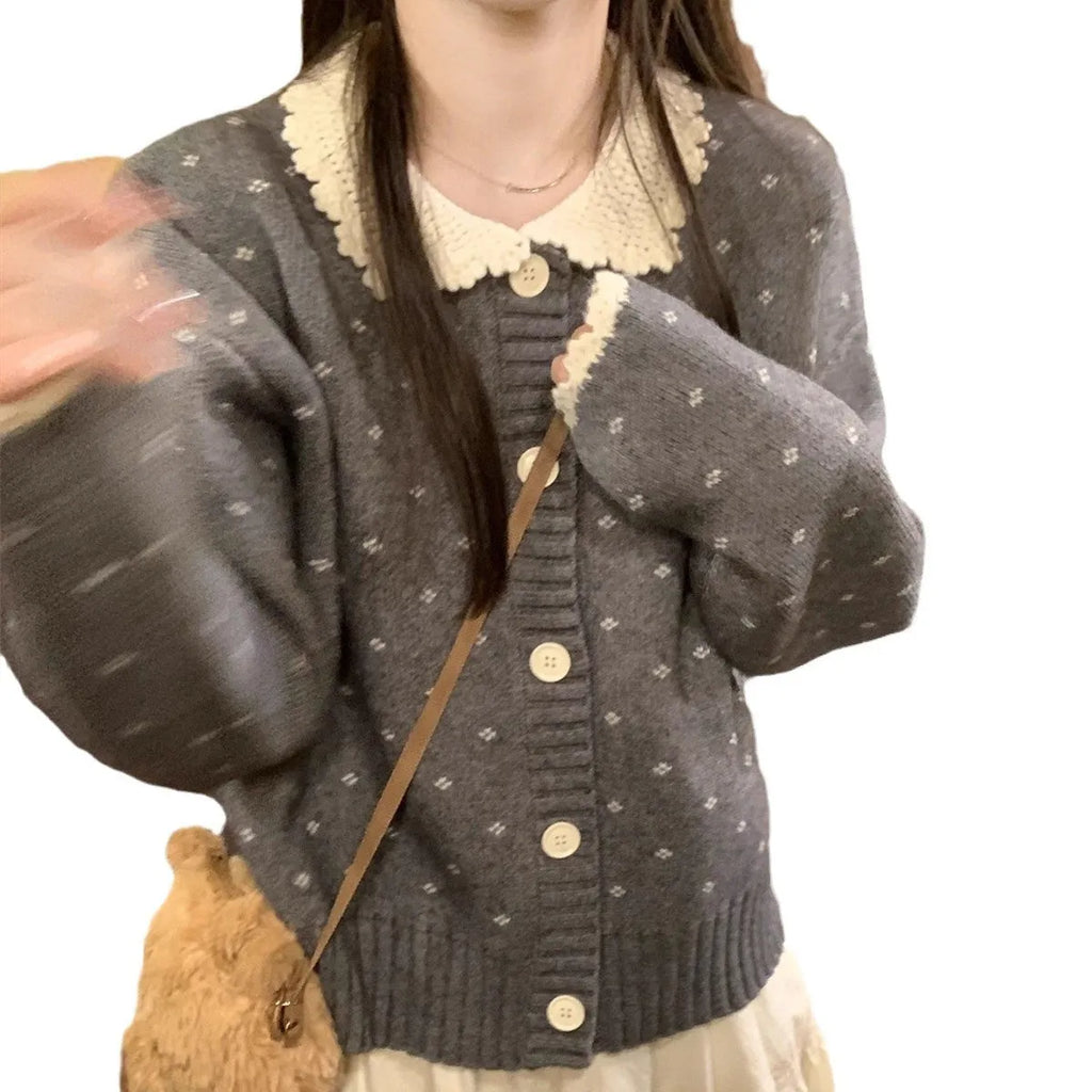 Retro Peter Pan collar knitted cardigan coat with floral pattern in free size
